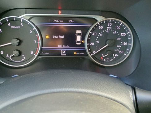 New 2025 Nissan Sentra SR w/ SR Premium Package image 17