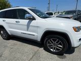 Used 2022 Jeep Grand Cherokee Limited image 2