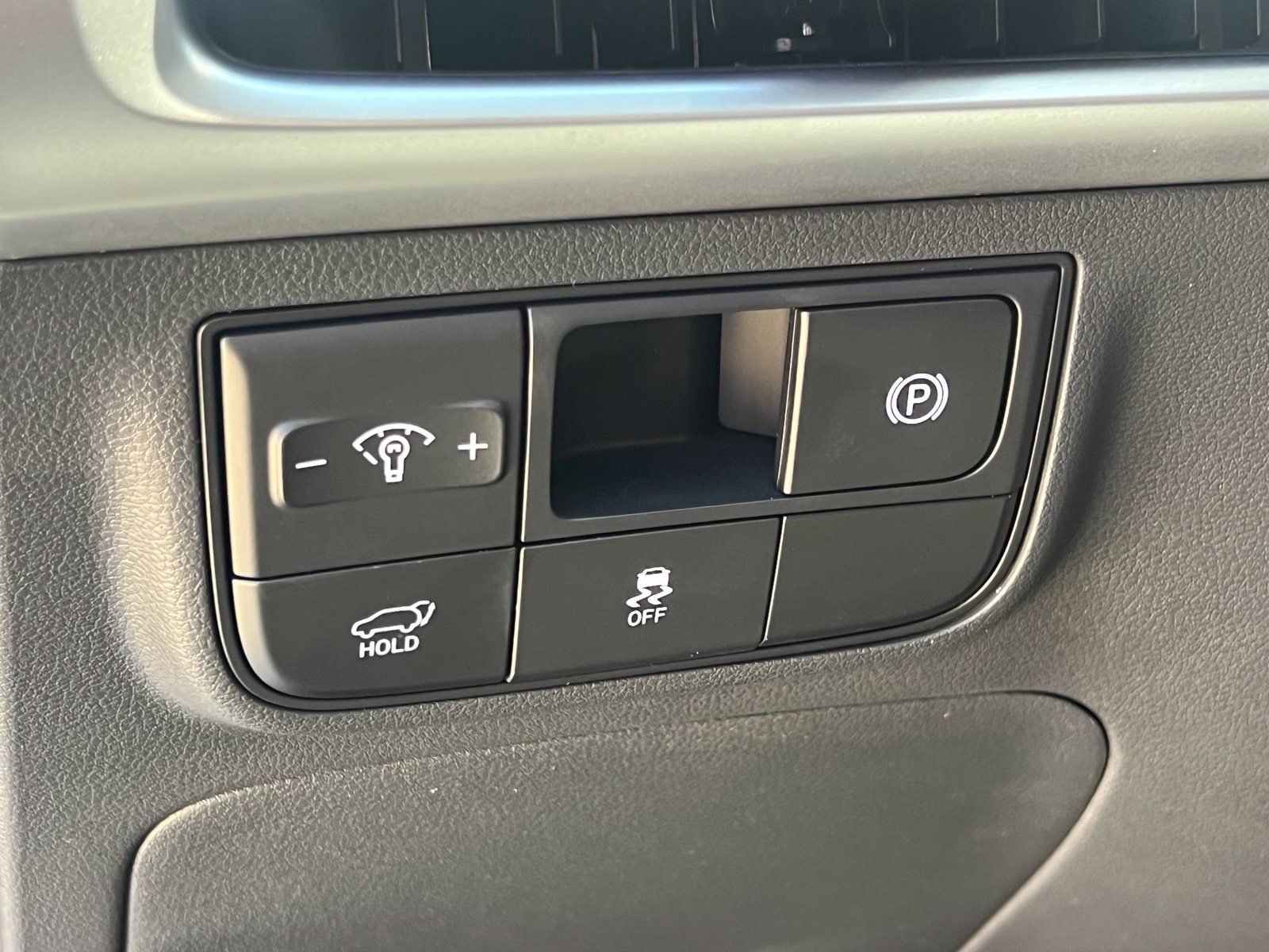 New 2026 Hyundai Tucson Limited FWD image 29