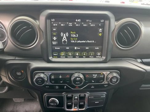 Used 2022 Jeep Gladiator Sport AWD/4WD image 20