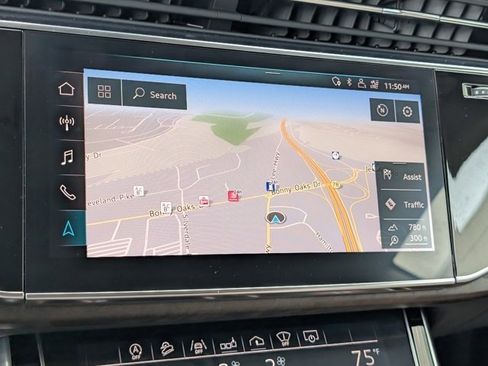 Used 2019 Audi Q8 Prestige image 13