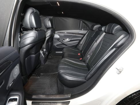Used 2019 Mercedes-Benz S 560 4MATIC Sedan image 45