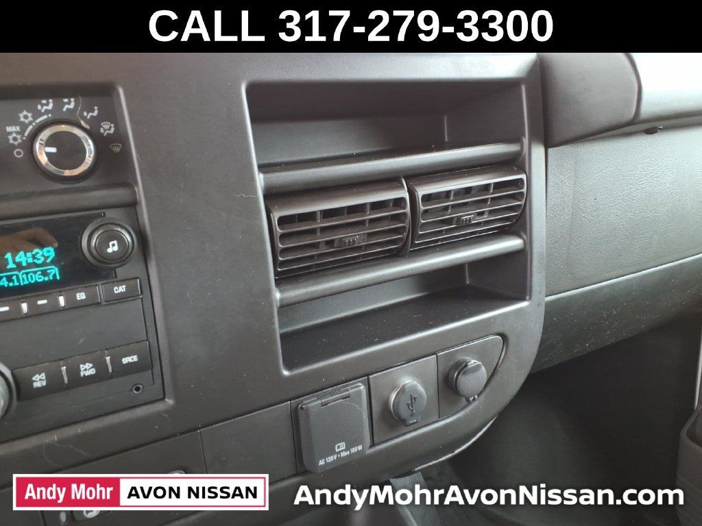 Used 2022 Chevrolet Express 3500 Extended w/ Driver Convenience Package RWD image 28