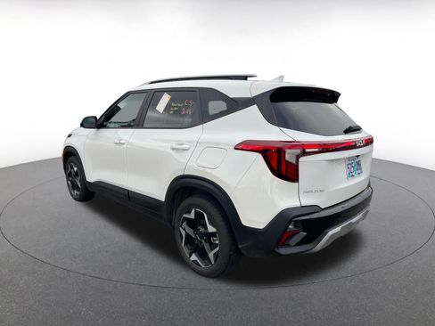 Used 2025 Kia Seltos S image 5