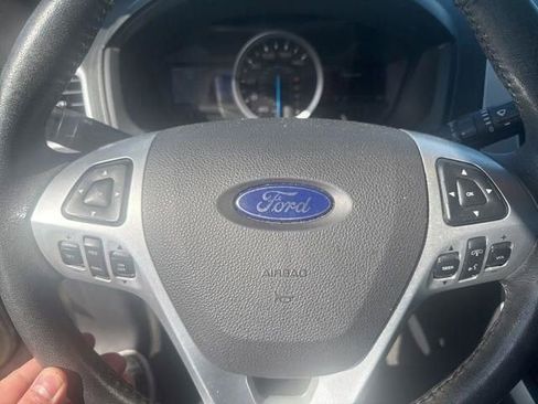 Used 2015 Ford Explorer XLT w/ Equipment Group 202B image 35