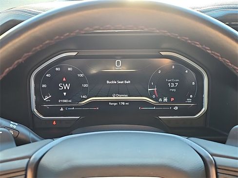 Used 2022 GMC Sierra 1500 AT4X image 10