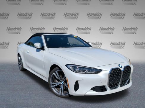 Certified 2023 BMW 430i Convertible w/ Premium Package image 2