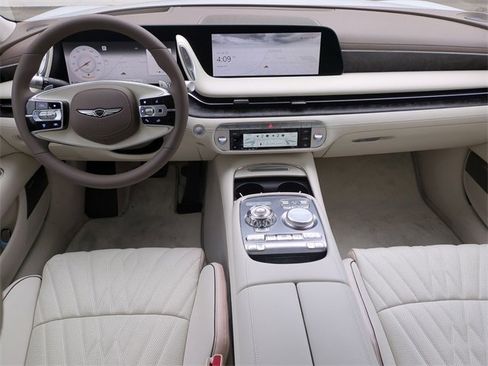 New 2025 Genesis G90 3.5T image 13