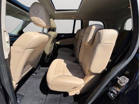 Used 2018 Mercedes-Benz GLS 450 4MATIC image 43