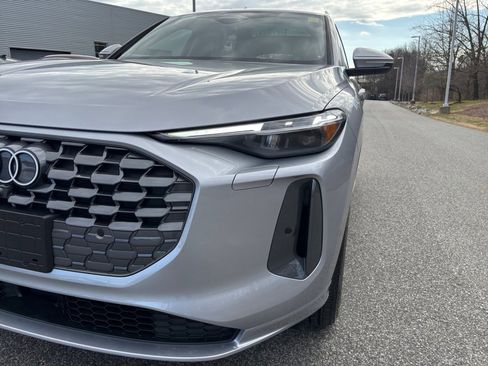 New 2025 Audi Q5 Premium Plus image 26