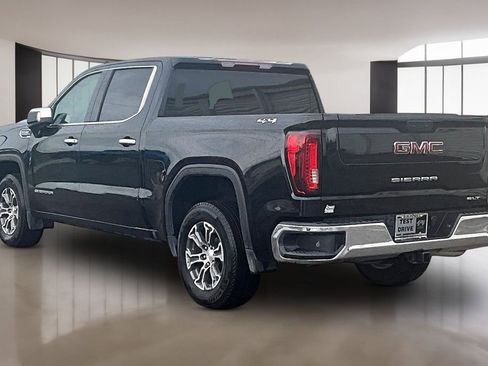 Certified 2025 GMC Sierra 1500 SLT AWD/4WD image 12