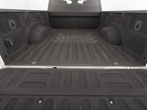 Used 2017 Ford F250 XLT image 22