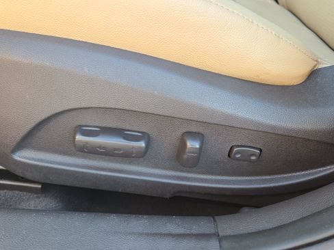 Used 2014 Hyundai Sonata Limited FWD image 10