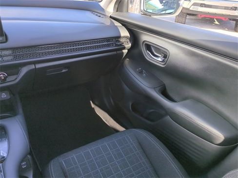 Used 2025 Honda HR-V LX image 18