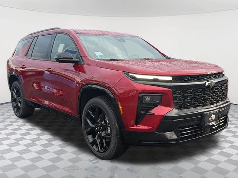 New 2026 Chevrolet Traverse RS image 3