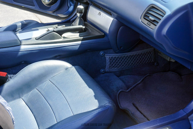 Used 2004 Honda S2000 image 32