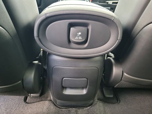 New 2026 Hyundai Palisade Limited image 16