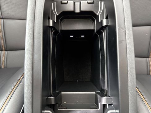 Certified 2025 MAZDA CX-50 AWD 2.5 Hybrid w/ Premium Pkg image 35