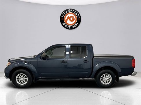Used 2016 Nissan Frontier SV w/ SV Value Truck Package image 4