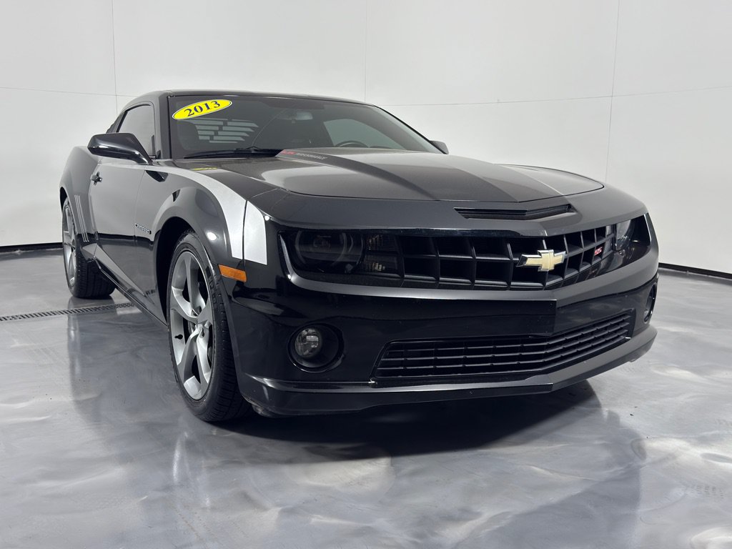 Used 2013 Chevrolet Camaro SS w/ RS Package RWD image 3