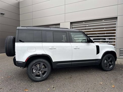 New 2026 Land Rover Defender 110 S image 6