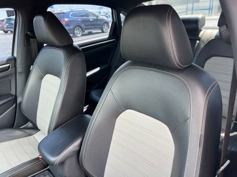 Used 2018 Volkswagen Passat 3.6 FWD image 12