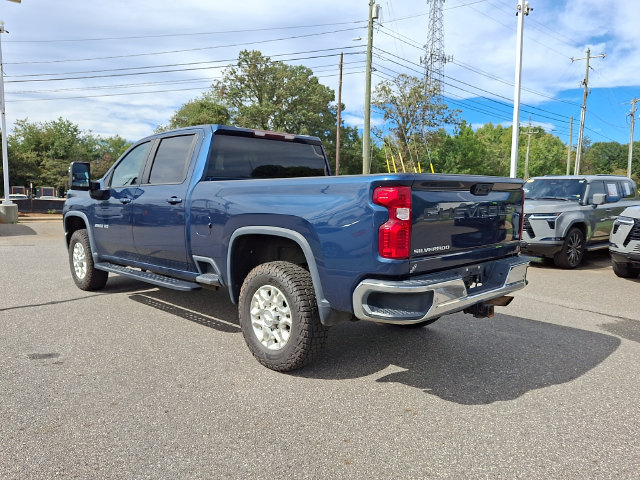 Used 2020 Chevrolet Silverado 2500 LT w/ All Star Edition AWD/4WD image 4