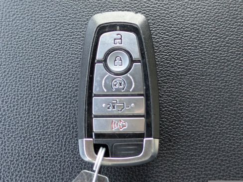 Certified 2023 Ford F150 XLT w/ Equipment Group 302A High image 32