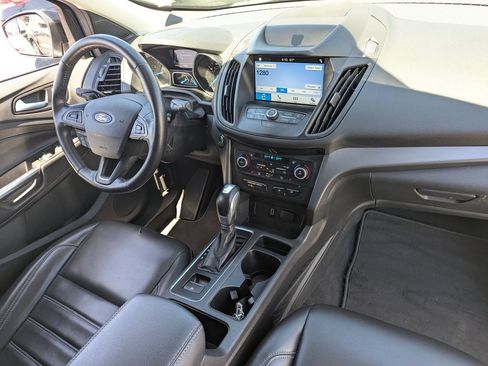 Used 2019 Ford Escape SEL AWD/4WD image 36