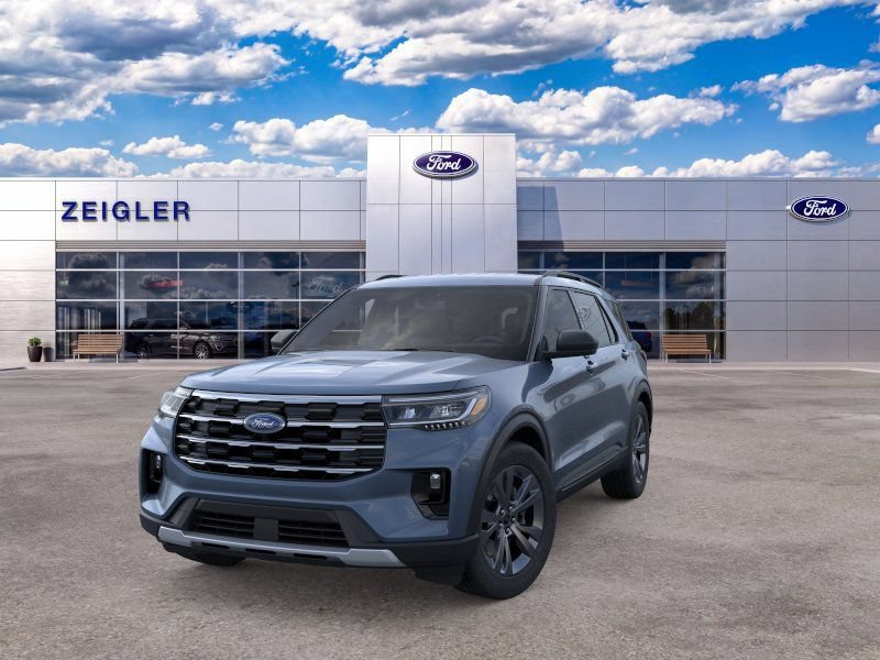 New 2026 Ford Explorer Active w/ Active Comfort Package AWD/4WD image 2