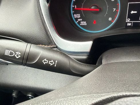 Used 2019 Chevrolet Traverse LS FWD image 14