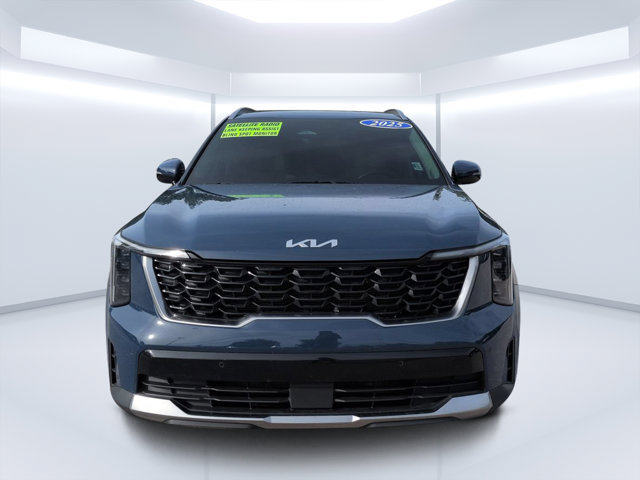 Used 2025 Kia Sorento S FWD image 8
