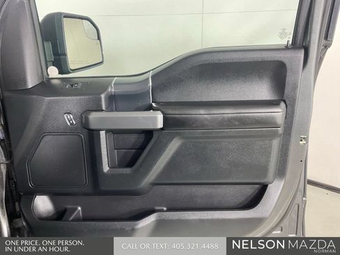 Used 2019 Ford F150 XLT w/ Equipment Group 302A Luxury AWD/4WD image 16
