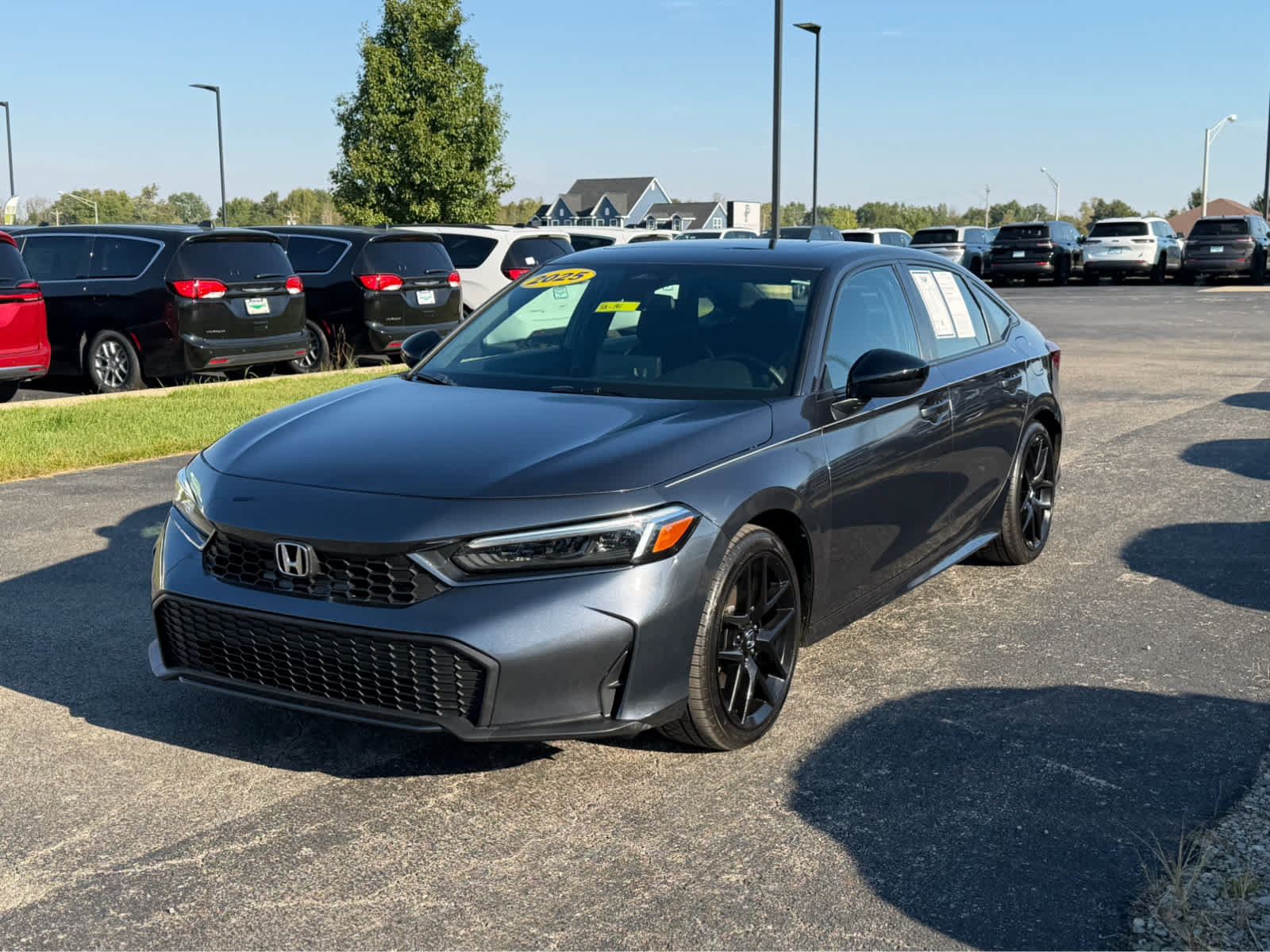 Used 2025 Honda Civic Sport image 3