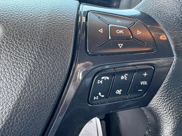 Used 2017 Ford Explorer XLT w/ Equipment Group 201A FWD image 16