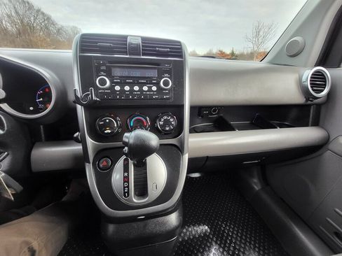 Used 2011 Honda Element EX image 19
