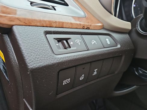 Used 2013 Hyundai Santa Fe Sport image 23