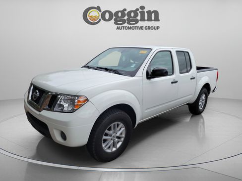 Used 2019 Nissan Frontier SV RWD image 1