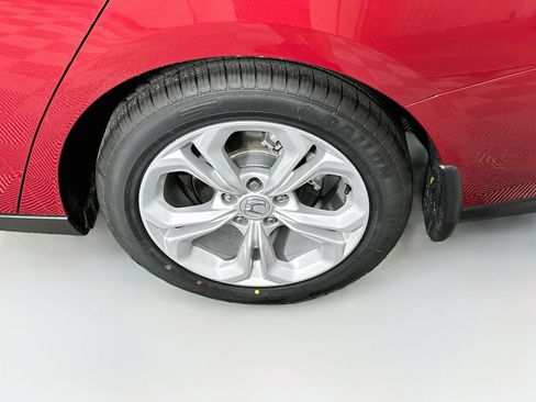 Used 2025 Honda Accord LX image 11
