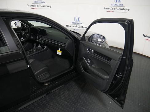 New 2026 Honda Civic Sport Touring image 7