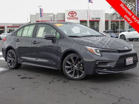 Certified 2024 Toyota Corolla SE image 7