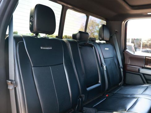 Used 2017 Ford F450 Platinum w/ Platinum Ultimate Package image 15