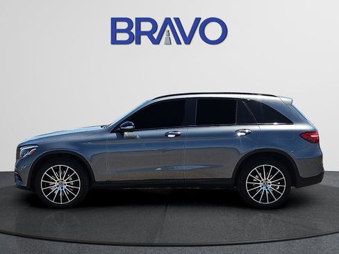 Used 2017 Mercedes-Benz GLC 300 image 2