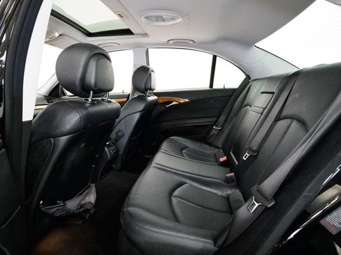 Used 2008 Mercedes-Benz E 350 4MATIC Sedan image 20