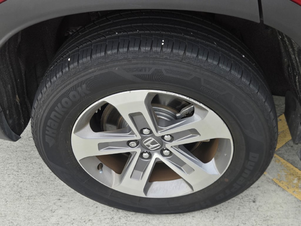 Used 2025 Honda Pilot EX-L image 8