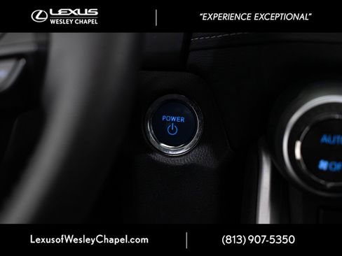 Used 2022 Toyota RAV4 XLE Premium AWD/4WD image 29