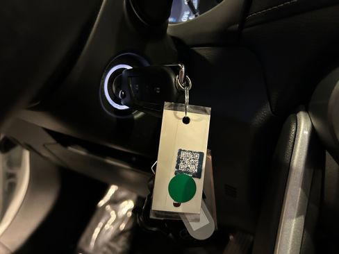 Used 2025 Toyota RAV4 LE image 17