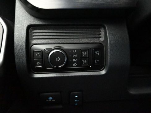 New 2025 Ford F350 Lariat w/ Lariat Ultimate Package image 18