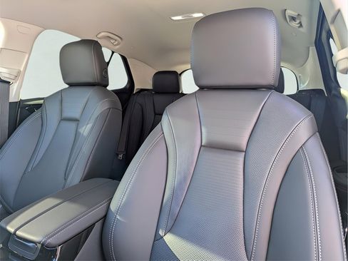 New 2025 Buick Envision Preferred image 9