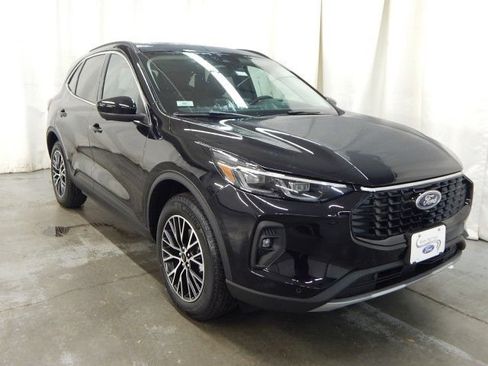 New 2025 Ford Escape SE w/ PHEV Premium Package FWD image 1